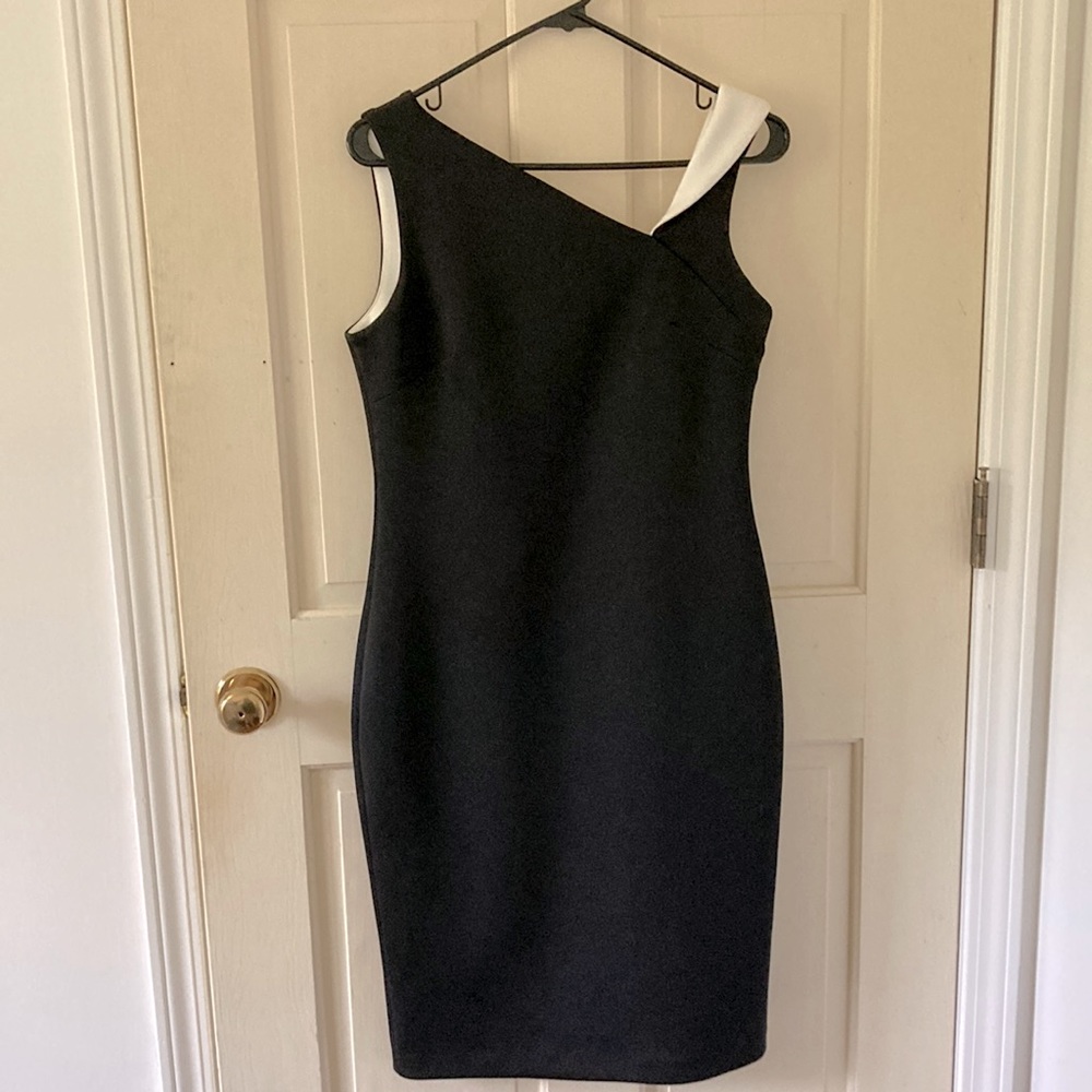 Size 8 Calvin Klein Little Black Dress 😍